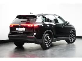 Volkswagen Tiguan thumbnail 4