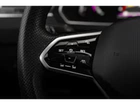Volkswagen Tiguan thumbnail 16