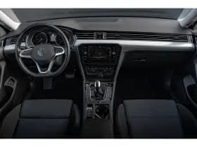 Volkswagen Passat thumbnail 11