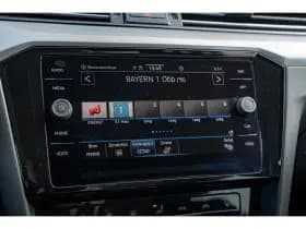 Volkswagen Passat thumbnail 21