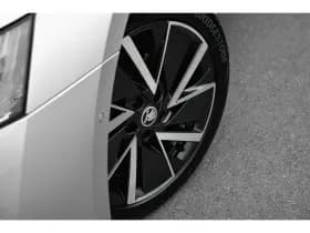Škoda Octavia thumbnail 5