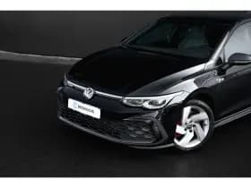 Volkswagen Golf thumbnail 3
