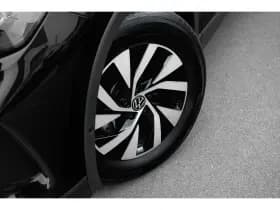 Volkswagen Tiguan thumbnail 5