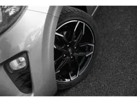 Kia Picanto thumbnail 4