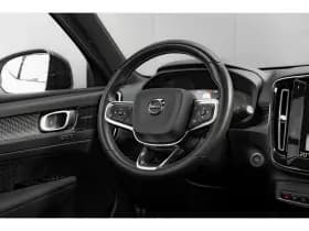 Volvo XC40 thumbnail 12