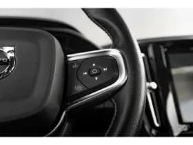Volvo XC40 thumbnail 16