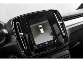 Volvo XC40 thumbnail 17