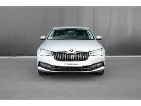 Škoda Superb thumbnail 6