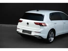 Volkswagen Golf thumbnail 8