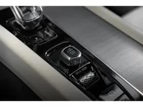 Volvo XC60 thumbnail 17
