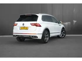 Volkswagen Tiguan thumbnail 2