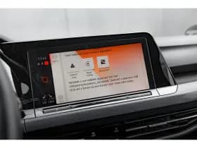 Volkswagen Golf thumbnail 17