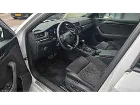 Škoda Superb thumbnail 2