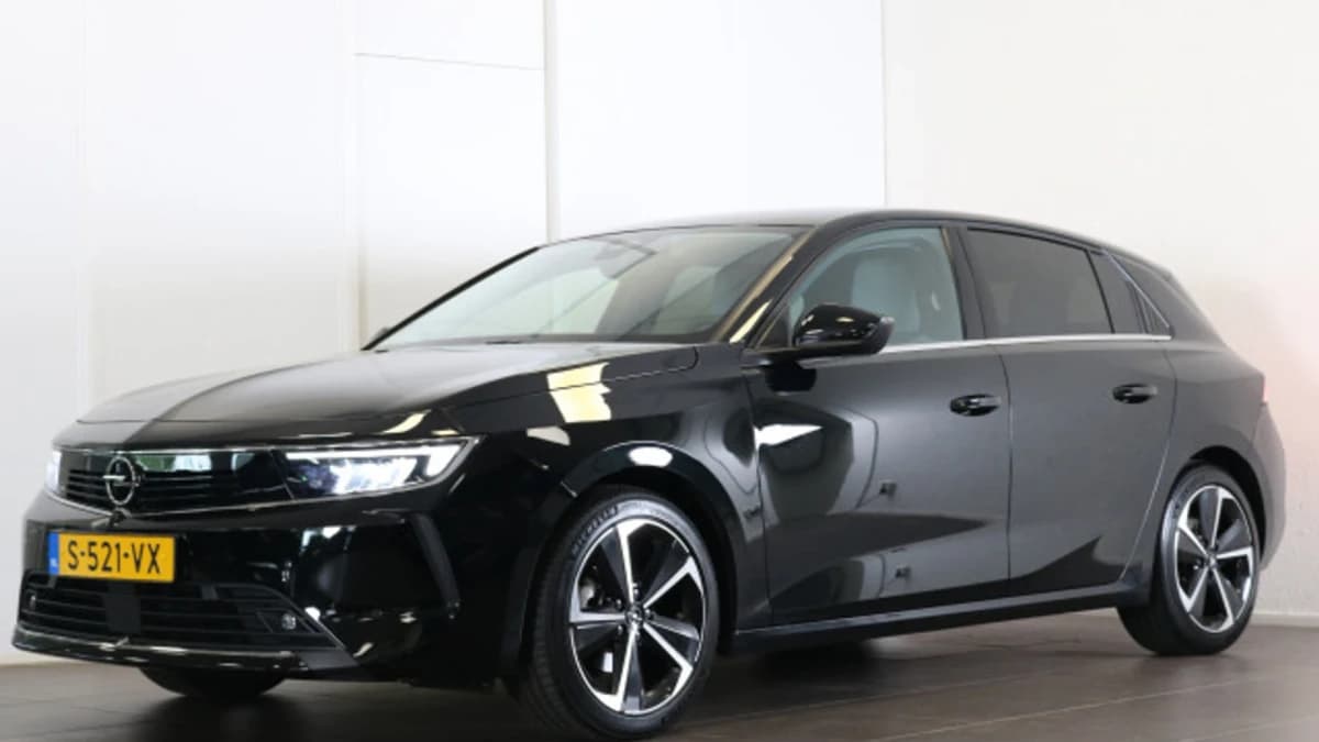 Opel Astra — foto 1