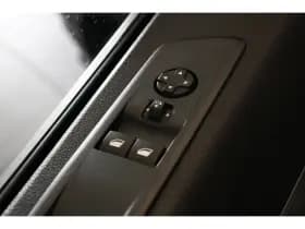 Opel Vivaro thumbnail 22