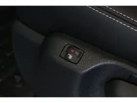 Opel Vivaro thumbnail 23