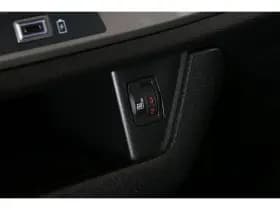 Opel Vivaro thumbnail 45