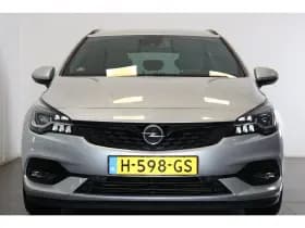Opel Astra Sports Tourer thumbnail 2