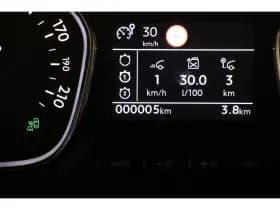 Opel Vivaro thumbnail 24