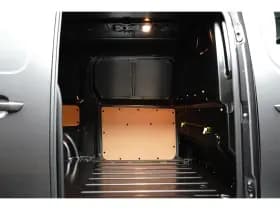 Opel Vivaro thumbnail 9