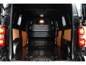 Opel Vivaro thumbnail 10