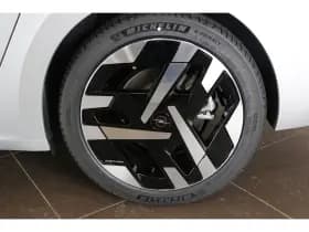 Opel Astra thumbnail 11