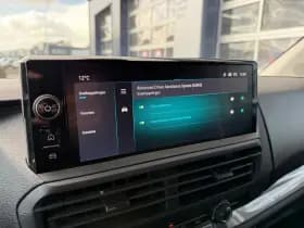 Opel Vivaro thumbnail 14