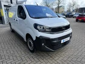 Opel Vivaro thumbnail 3