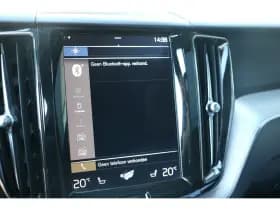 Volvo XC60 thumbnail 24