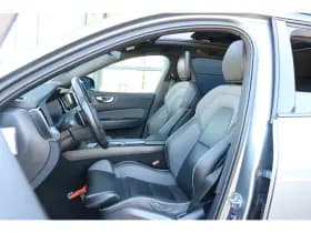 Volvo XC60 thumbnail 9