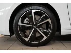 Opel Astra thumbnail 4