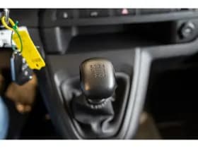 Opel Vivaro thumbnail 24