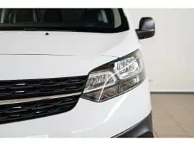 Opel Vivaro thumbnail 3
