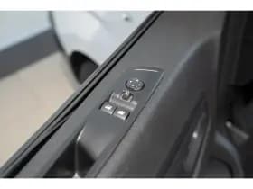 Opel Vivaro thumbnail 15