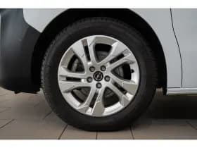 Opel Vivaro thumbnail 4