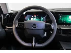 Opel Astra Sports Tourer thumbnail 39