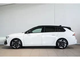 Opel Astra Sports Tourer thumbnail 5