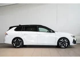 Opel Astra Sports Tourer thumbnail 6
