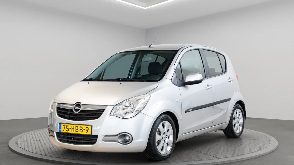 Opel Agila — foto 1