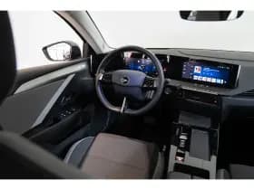 Opel Astra Sports Tourer thumbnail 33