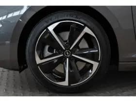 Opel Astra Sports Tourer thumbnail 6