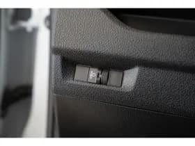 Opel Vivaro thumbnail 14