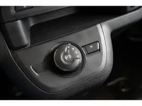 Opel Vivaro thumbnail 23