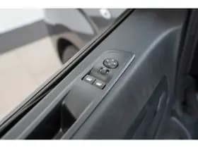 Opel Vivaro thumbnail 15