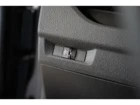 Opel Vivaro thumbnail 16