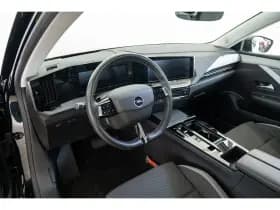 Opel Astra Sports Tourer thumbnail 12