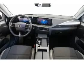 Opel Astra Sports Tourer thumbnail 30