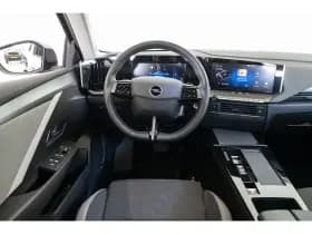 Opel Astra Sports Tourer thumbnail 32