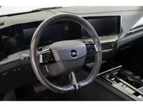 Opel Astra Sports Tourer thumbnail 13