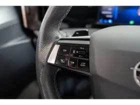 Opel Astra Sports Tourer thumbnail 17